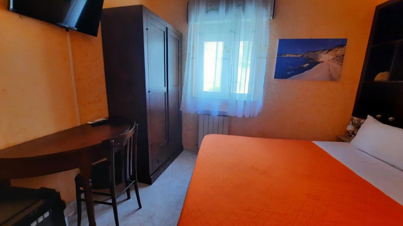 Le Terrazze Di Pirandello Bed & Breakfast Agrigento Exterior foto