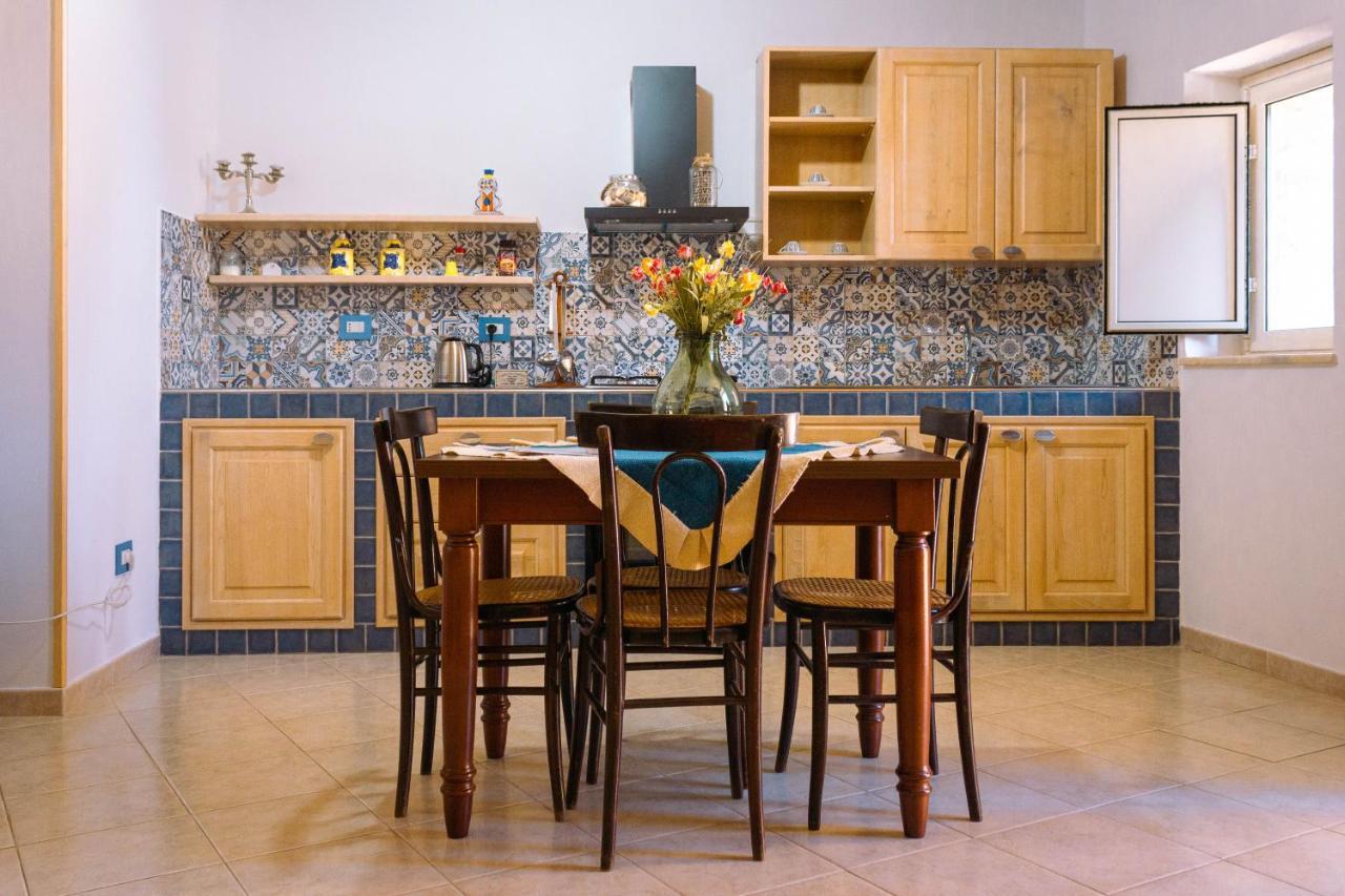 Le Terrazze Di Pirandello Bed & Breakfast Agrigento Exterior foto