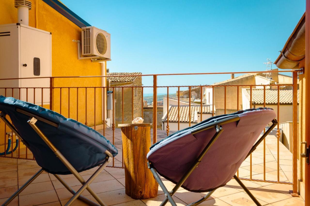 Le Terrazze Di Pirandello Bed & Breakfast Agrigento Exterior foto