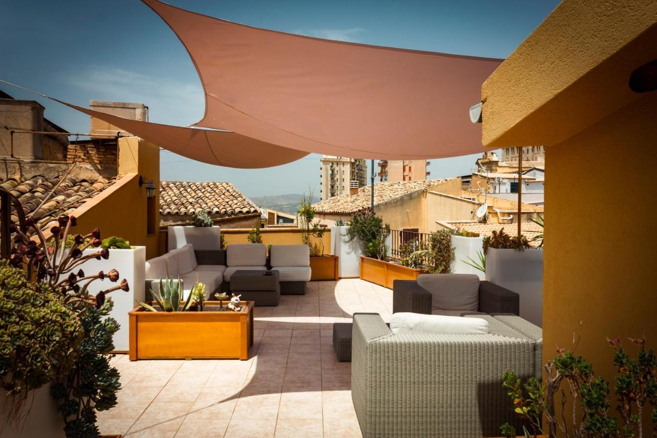 Le Terrazze Di Pirandello Bed & Breakfast Agrigento Exterior foto
